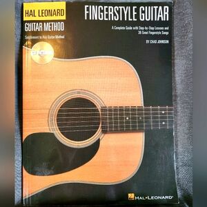 Hal Leonard Fingerstyle Guitar Method Book